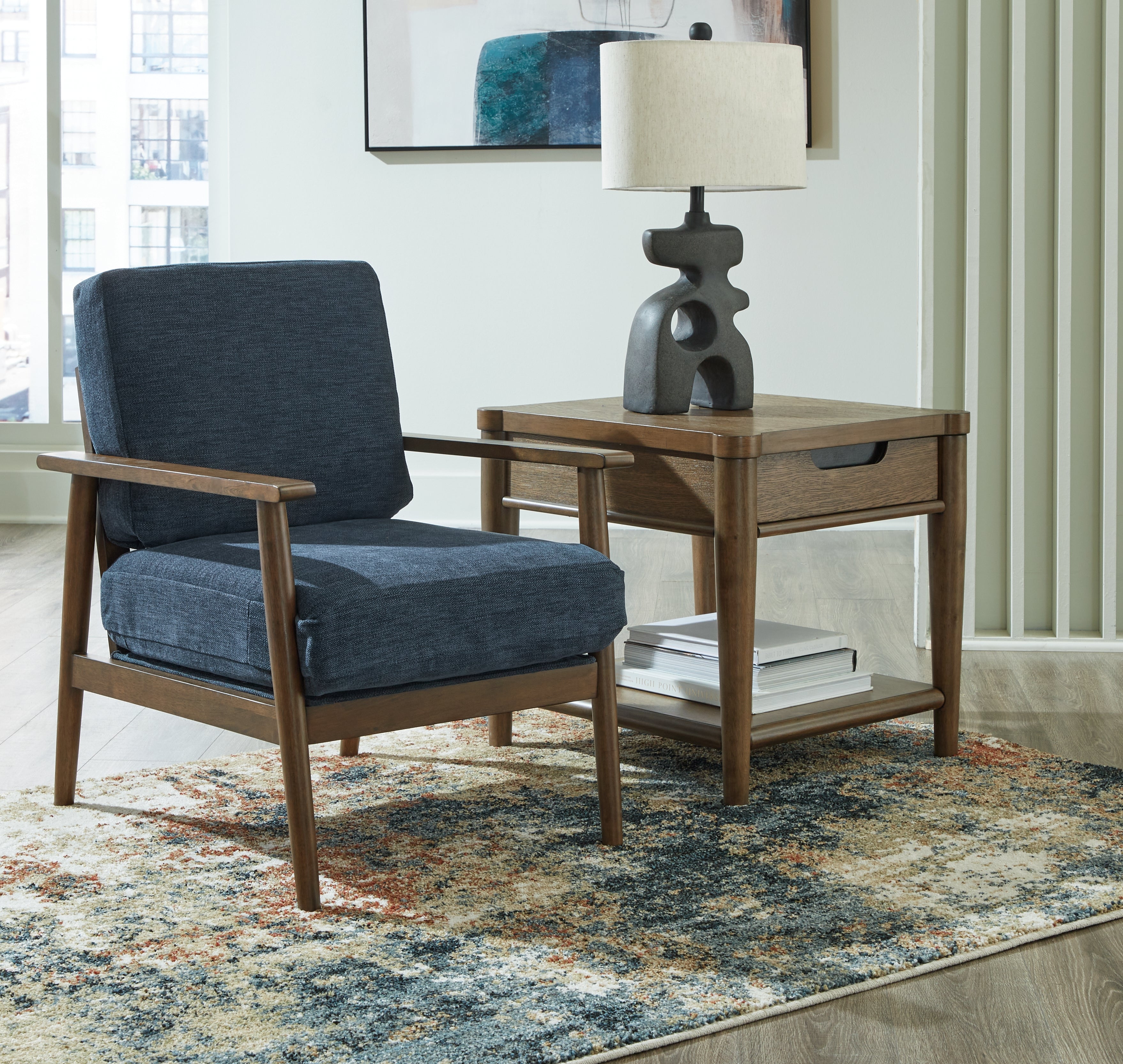 Homestyle Furniture - Ashley Furniture - Bixler Accent Chair - Showood Accent Chair - 2610660