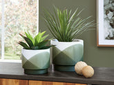 Homestyle Furniture - Ashley Furniture - Ardenridge Planter (Set of 2) - Planter Set (Set of 2) - A2000579