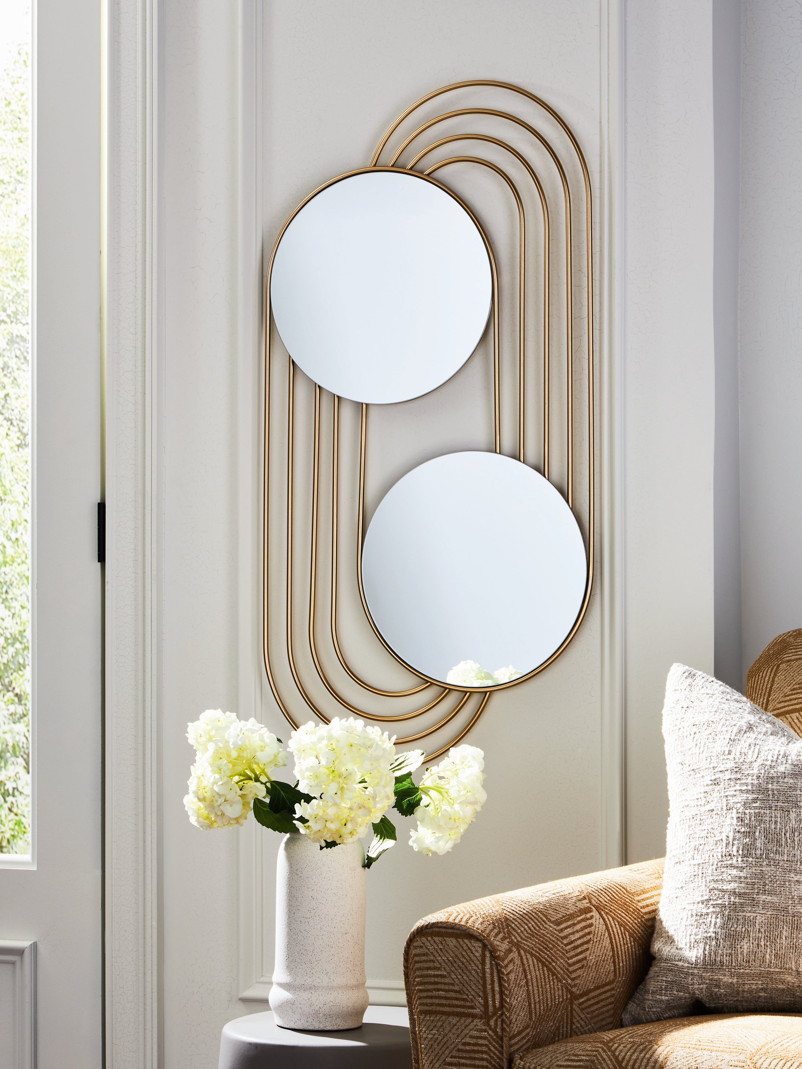 Homestyle Furniture - Ashley Furniture - Warrenley Accent Mirror - Accent Mirror - A8010401