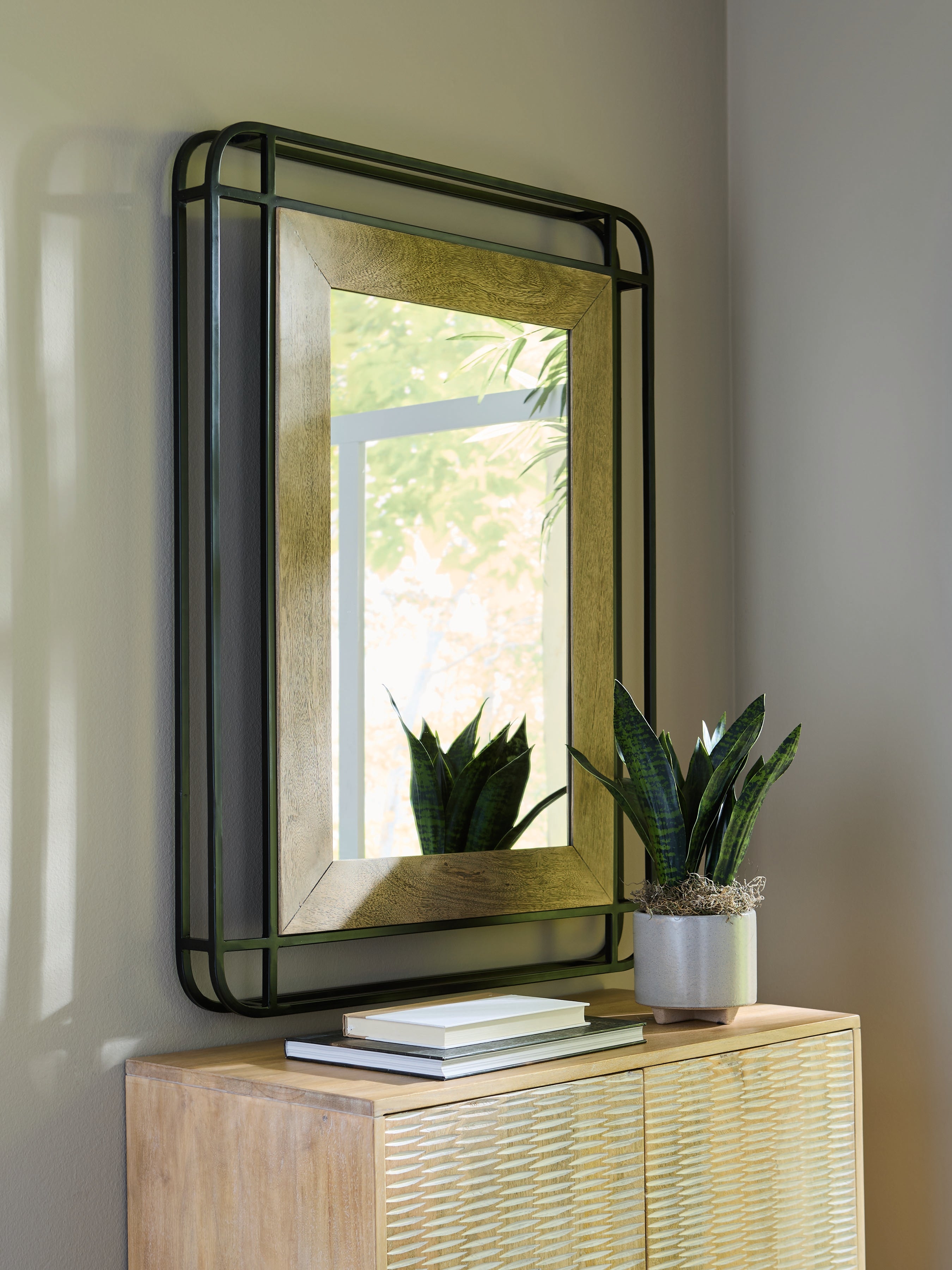 Homestyle Furniture - Ashley Furniture - Beelman Accent Mirror - Accent Mirror - A8010409
