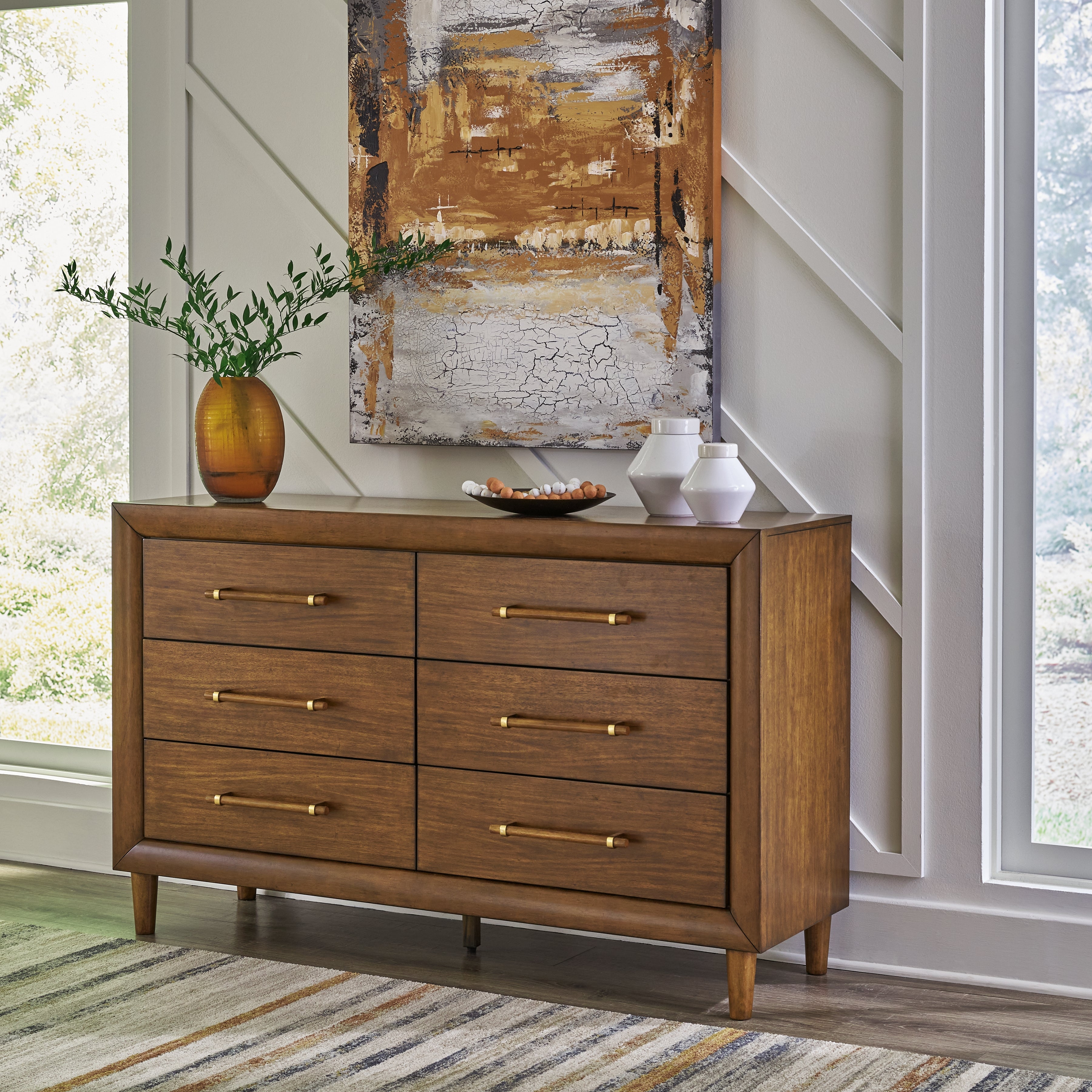 Homestyle Furniture - Ashley Furniture - Lyncott Dresser - Dresser - B615-31