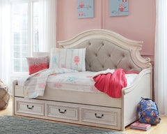 Homestyle Furniture - Ashley Furniture - Realyn Twin Daybed with 1 Large Storage Drawer - Twin Day Bed with 1 Large Storage Drawer - B743B15
