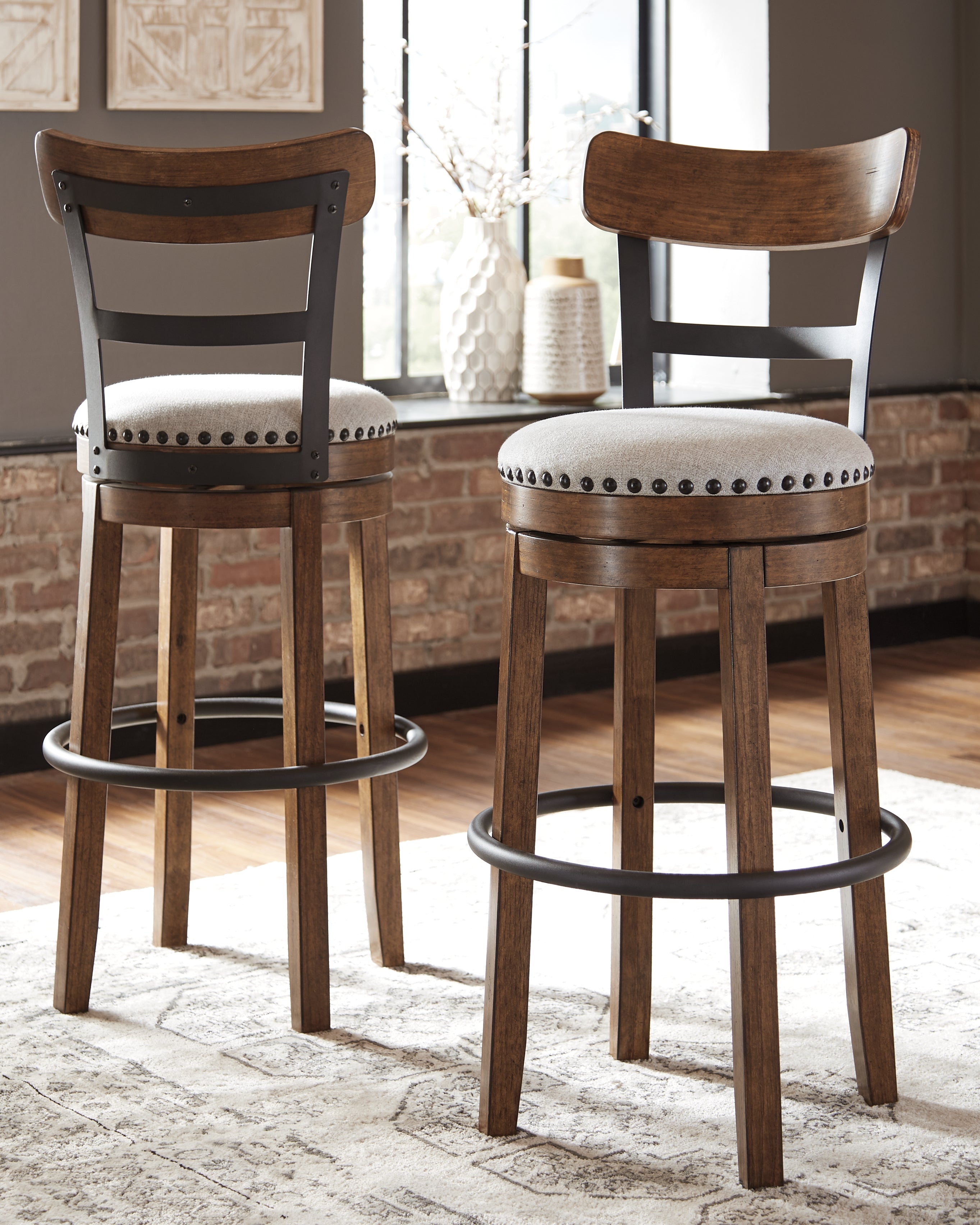 Homestyle Furniture - Ashley Furniture - Valebeck Bar Height Bar Stool - Tall UPH Swivel Barstool(1/CN) - D546-430