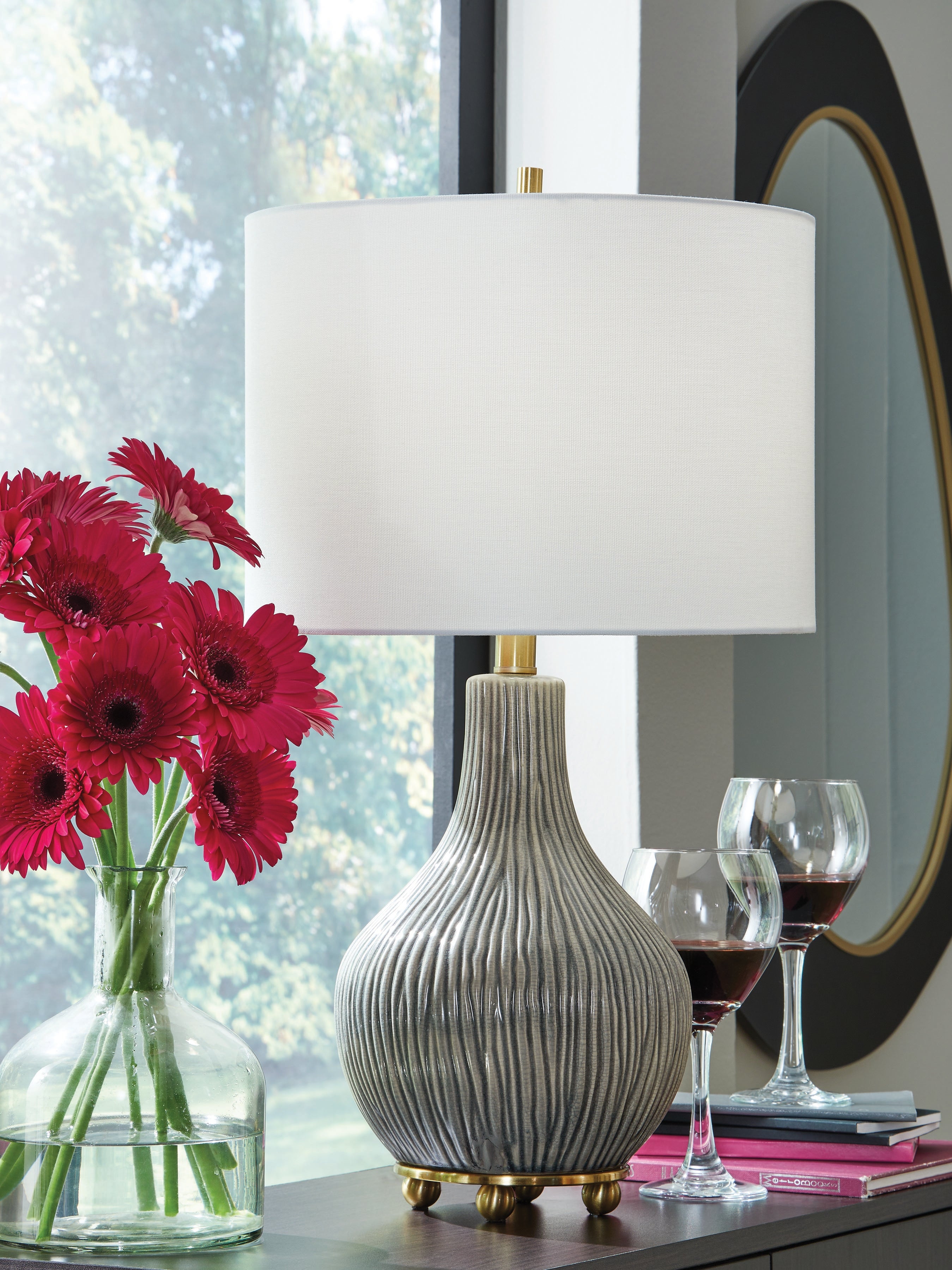 Homestyle Furniture - Ashley Furniture - Judlen Table Lamp - Ceramic Table Lamp (1/CN) - L100844