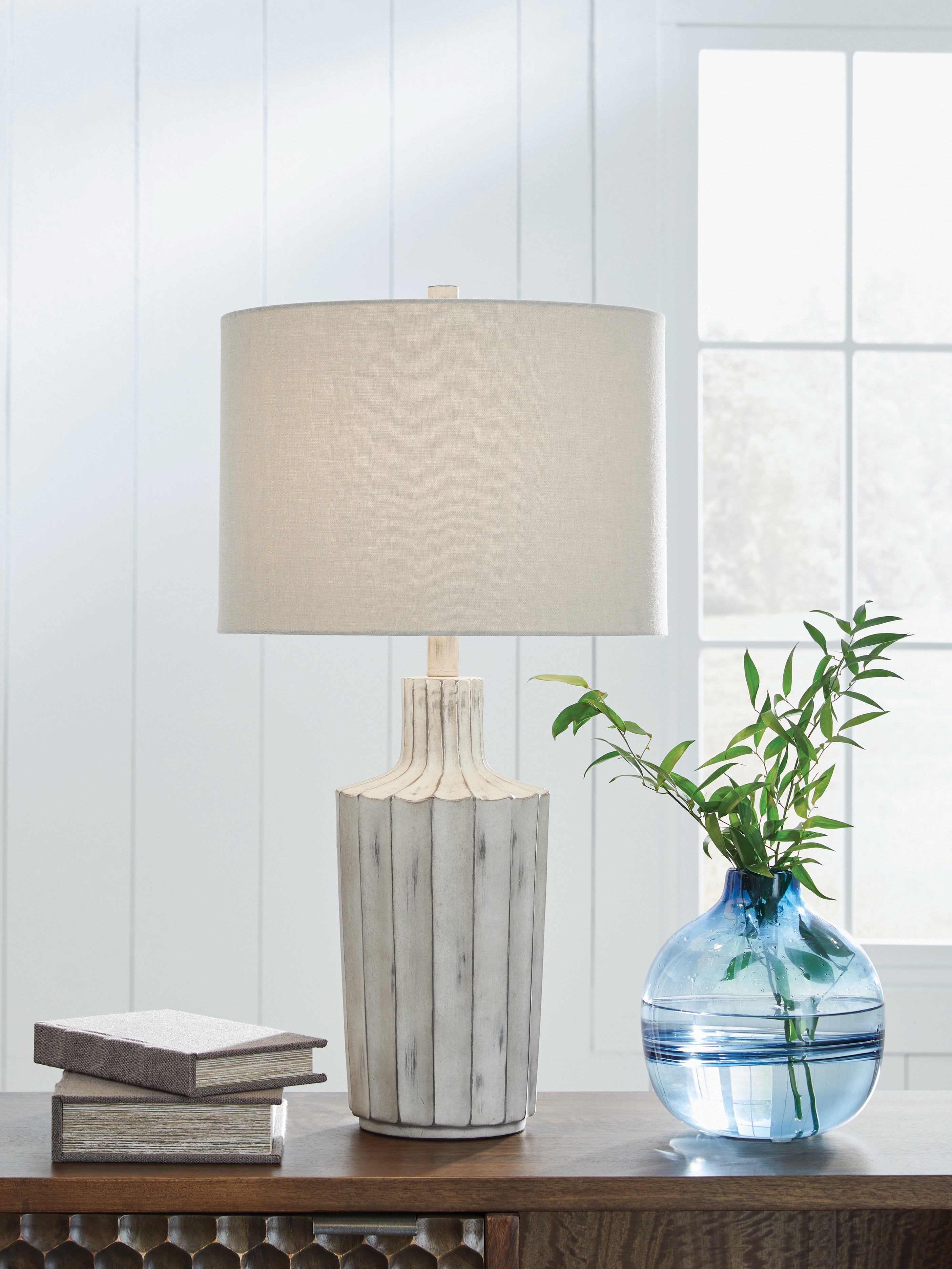 Homestyle Furniture - Ashley Furniture - Imre Table Lamp - Poly Table Lamp (1/CN) - L235884