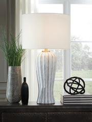 Homestyle Furniture - Ashley Furniture - Lanwell Table Lamp - Poly Table Lamp (1/CN) - L235894