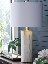 Homestyle Furniture - Ashley Furniture - Faridworth Table Lamp - Poly Table Lamp (1/CN) - L235954