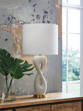 Homestyle Furniture - Ashley Furniture - Judrich Table Lamp - Poly Table Lamp (1/CN) - L236024