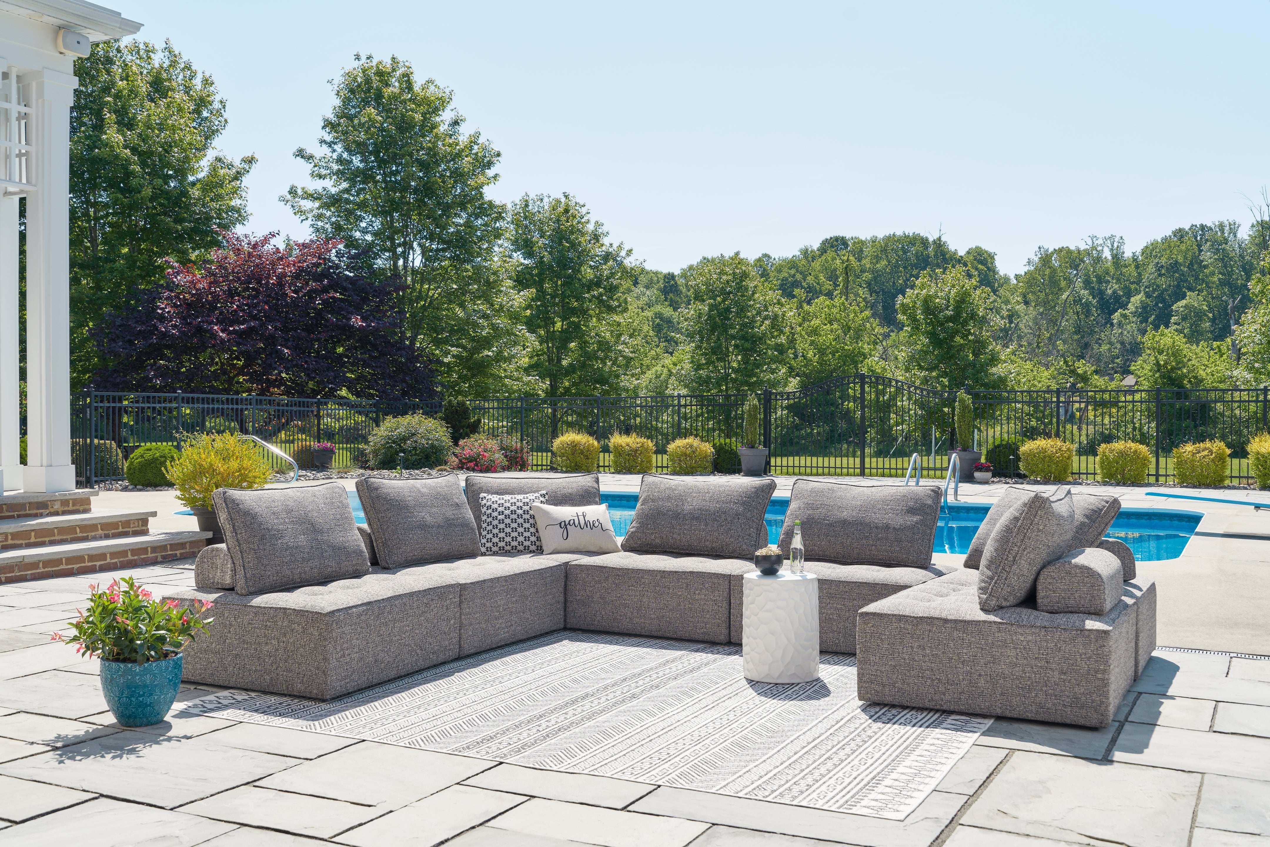 Homestyle Furniture - Ashley Furniture - Bree Zee 7-Piece Outdoor Sectional - 7-Piece Outdoor Sectional - P160P2