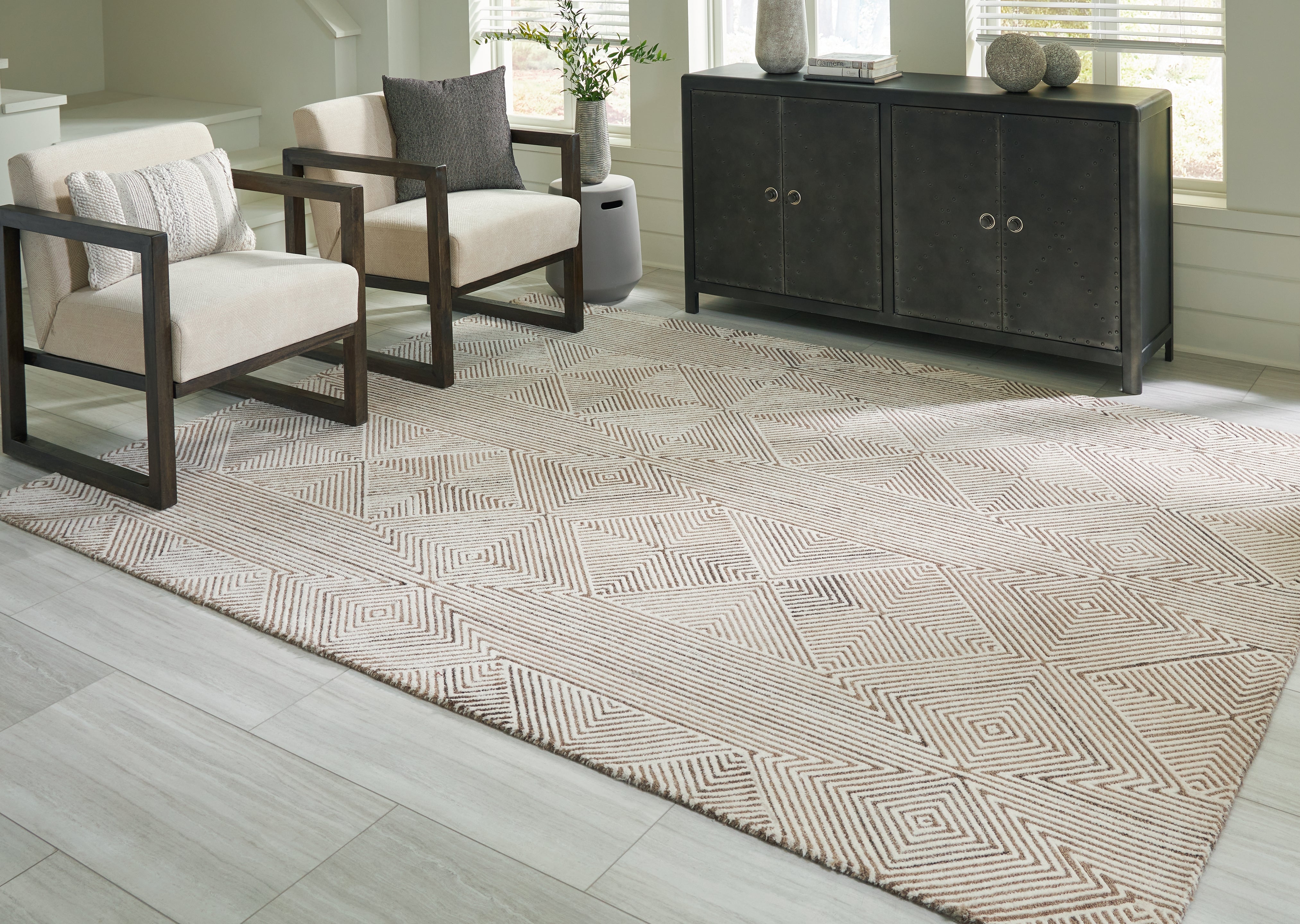 Homestyle Furniture - Ashley Furniture - Jadott 8' x 10' Rug - 8' x 10' Rug - R406801