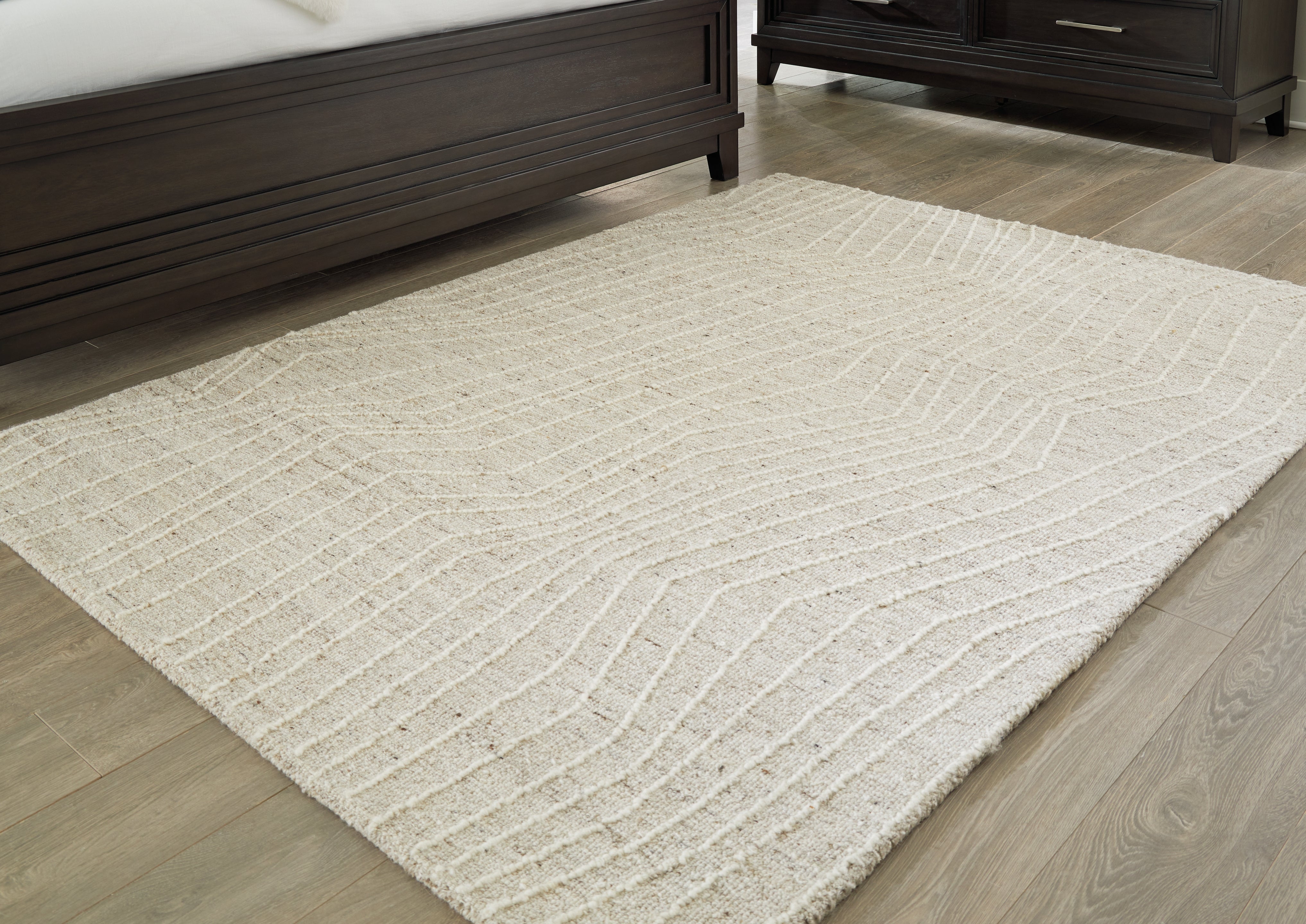 Homestyle Furniture - Ashley Furniture - Varahill 5' x 7' Rug - 5' x 7' Rug - R406932