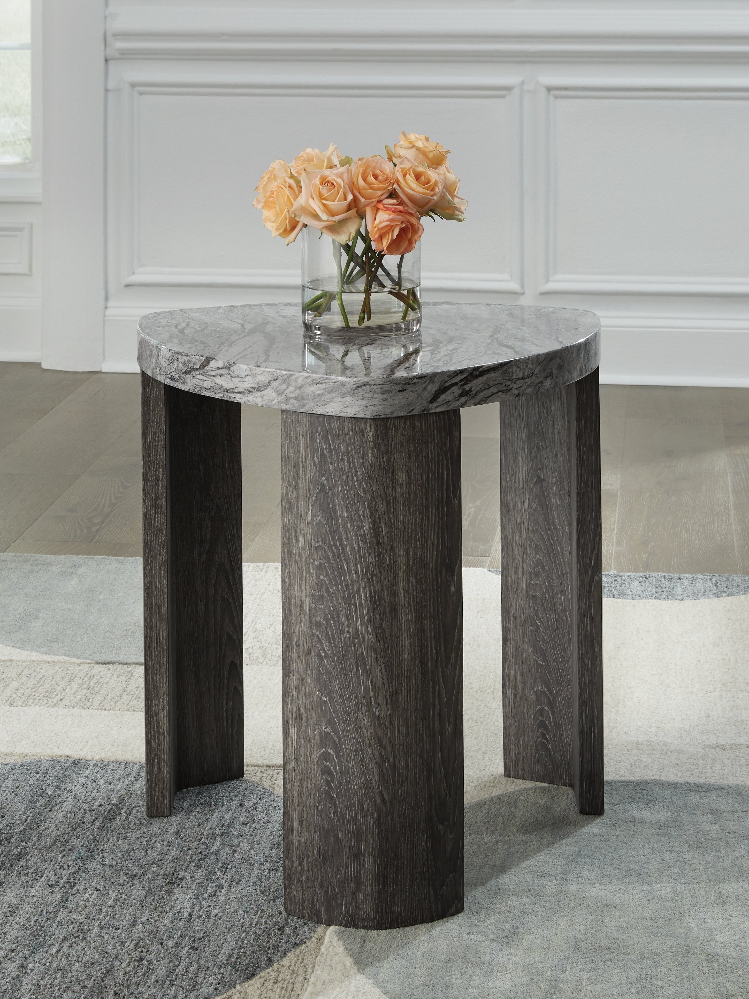 Homestyle Furniture - Ashley Furniture - Surmour End Table - Triangle End Table - T600-6