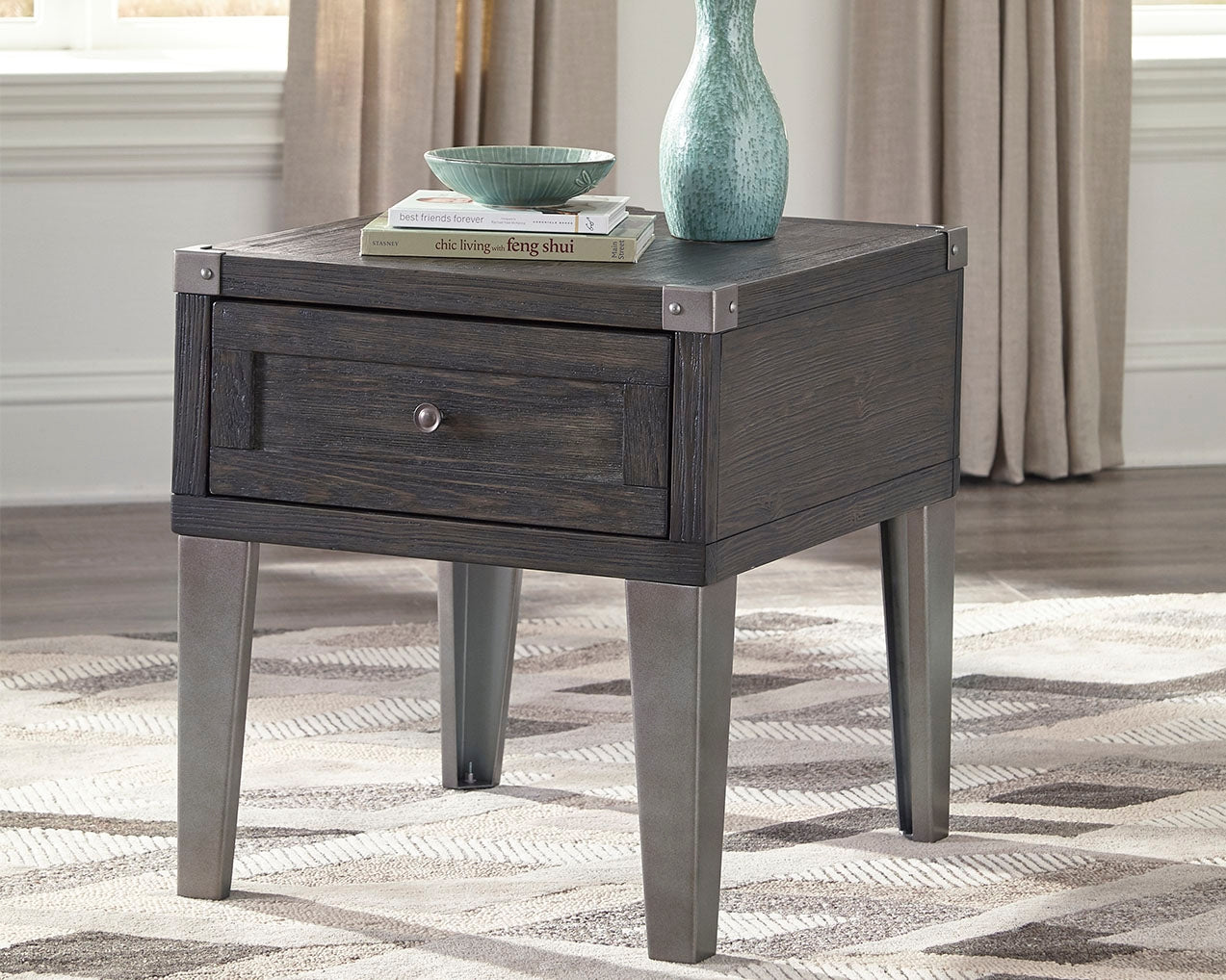 Homestyle Furniture - Ashley Furniture - Todoe End Table with USB Ports & Outlets - Rectangular End Table - T901-3