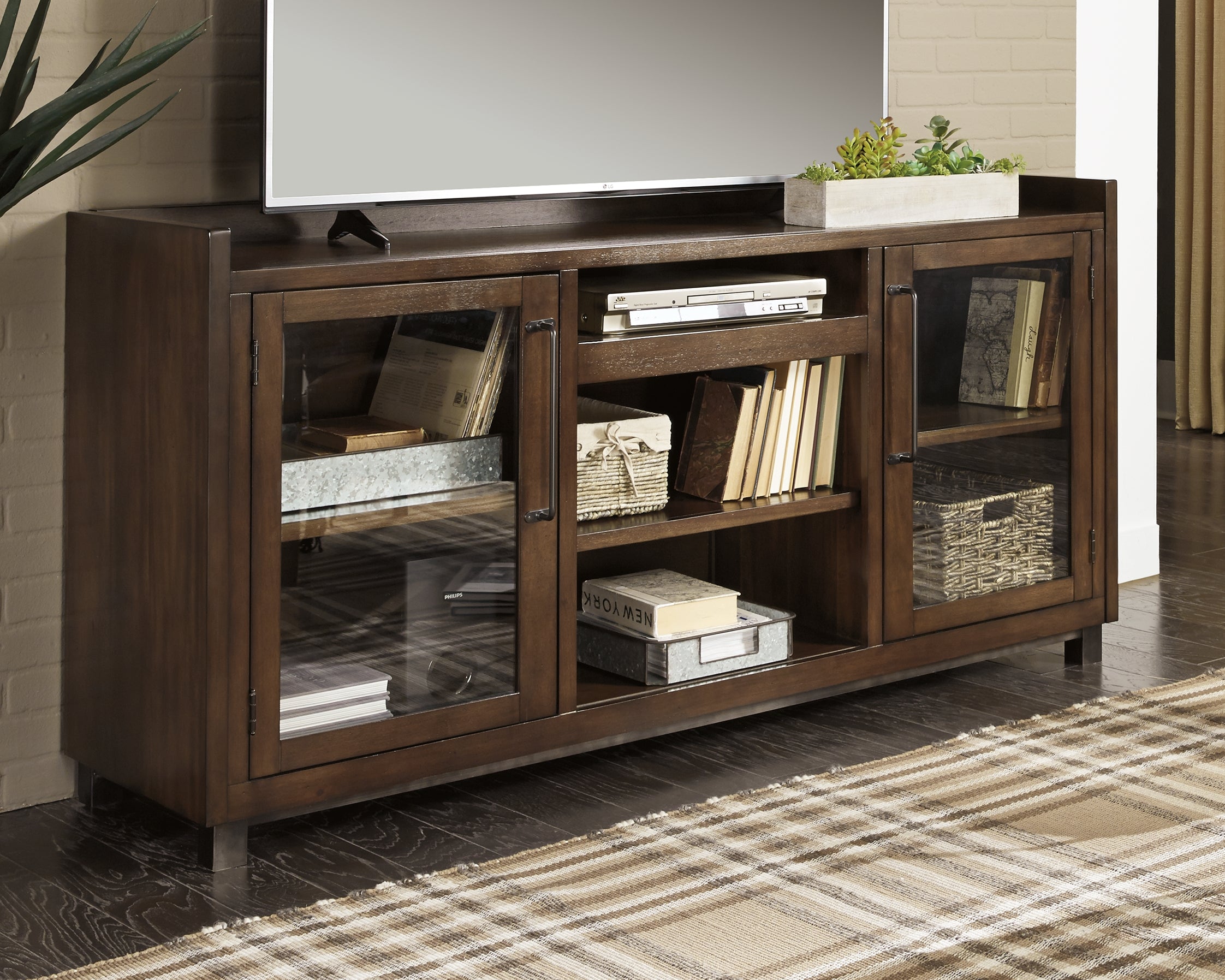 Homestyle Furniture - Ashley Furniture - Starmore 70" TV Stand - 70" - W633-68