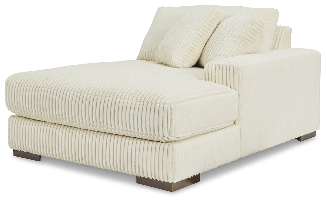 Lindyn Sectionals  Homestyle Furniture (ARk)