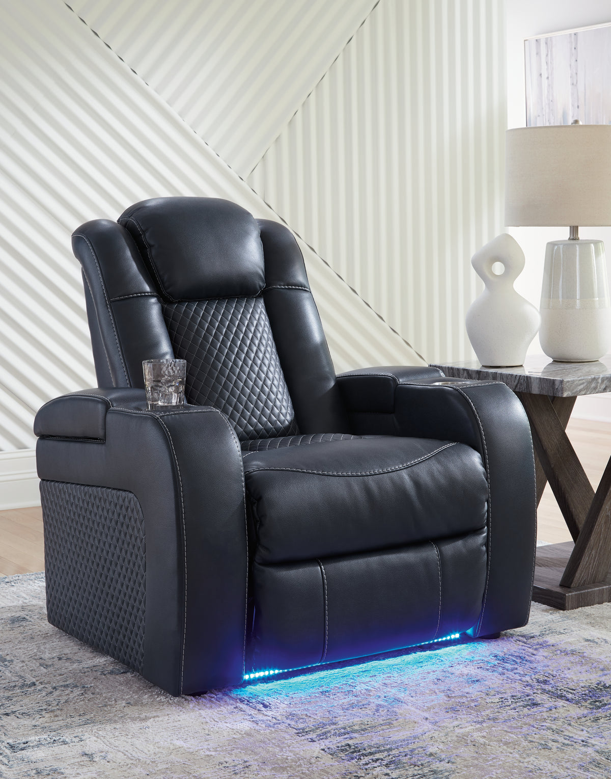 Homestyle Furniture - Ashley Furniture - Fyne-Dyme Power Recliner - PWR Recliner/ADJ Headrest - 3660313