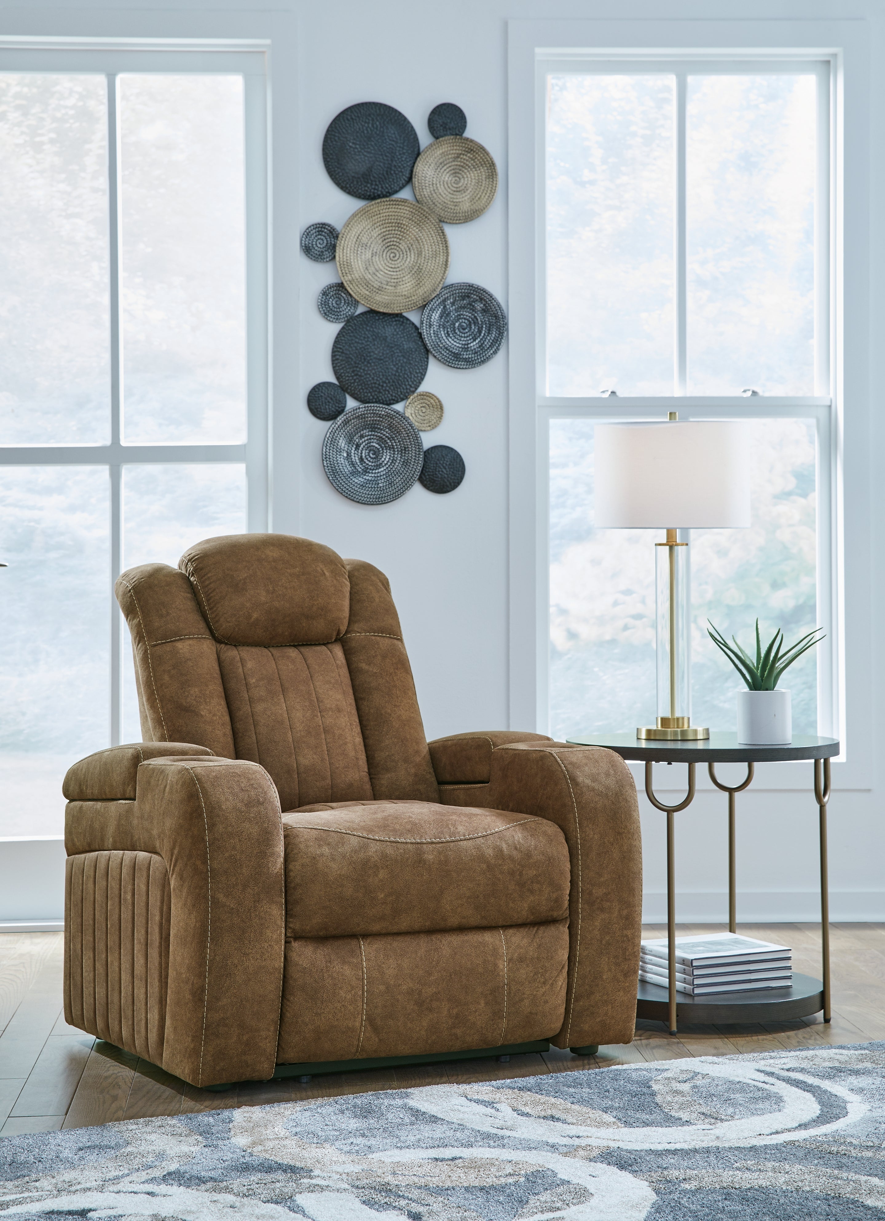 Homestyle Furniture - Ashley Furniture - Wolfridge Power Recliner - PWR Recliner/ADJ Headrest - 6070313