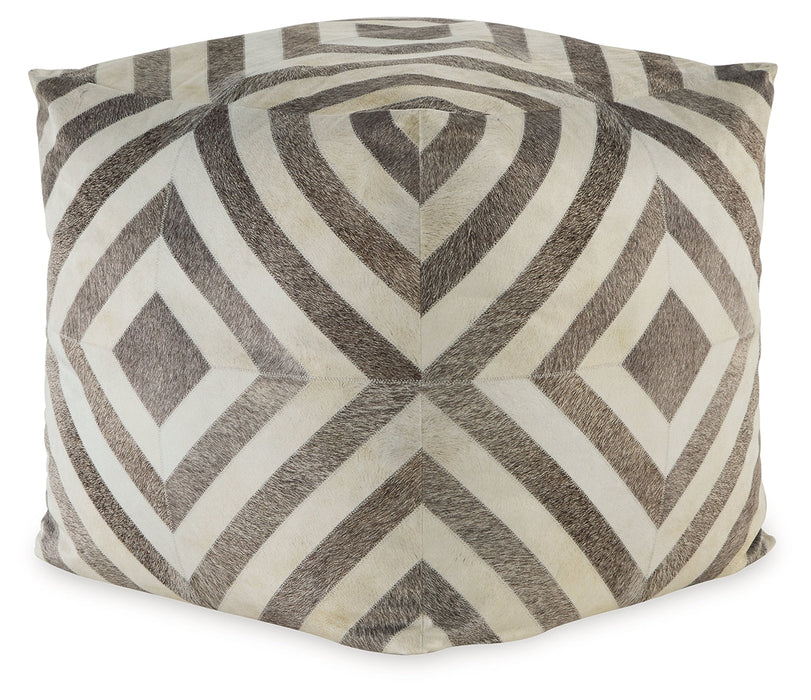 Hartselle Pouf  Homestyle Furniture (ARk)