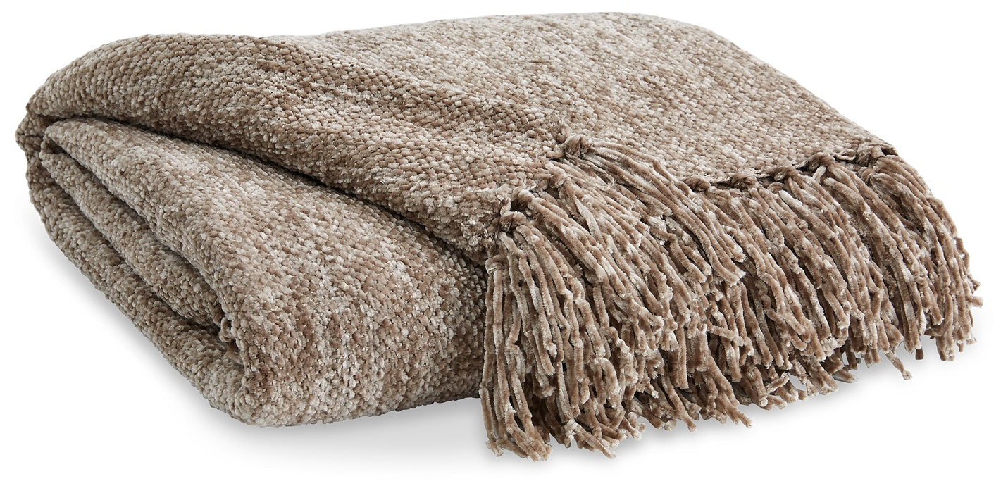 Tamish Throw (Set of 3)  Homestyle Furniture (ARk)