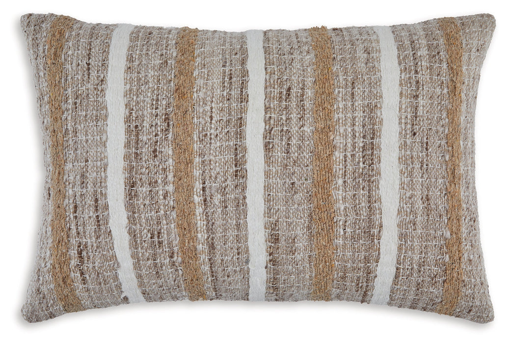 Benish Pillows  Homestyle Furniture (ARk)