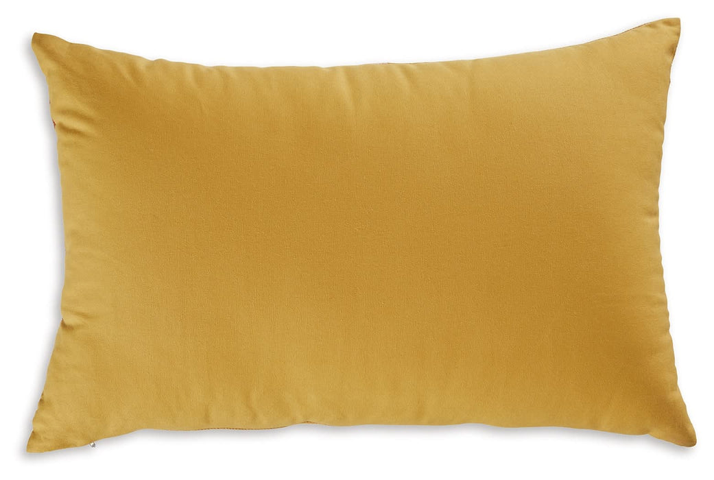 Varness Pillows  Homestyle Furniture (ARk)