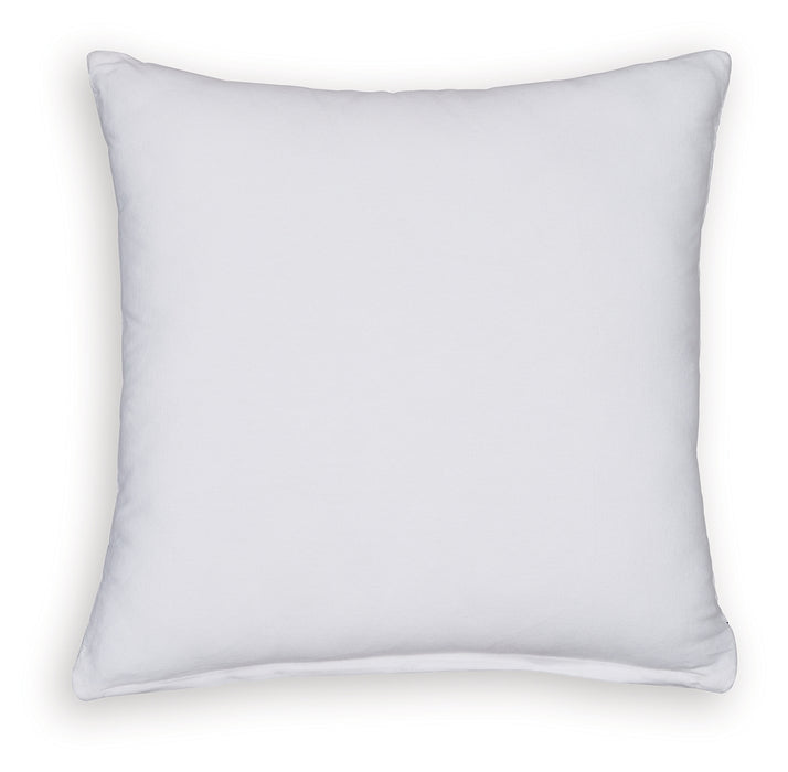Kydner Pillows