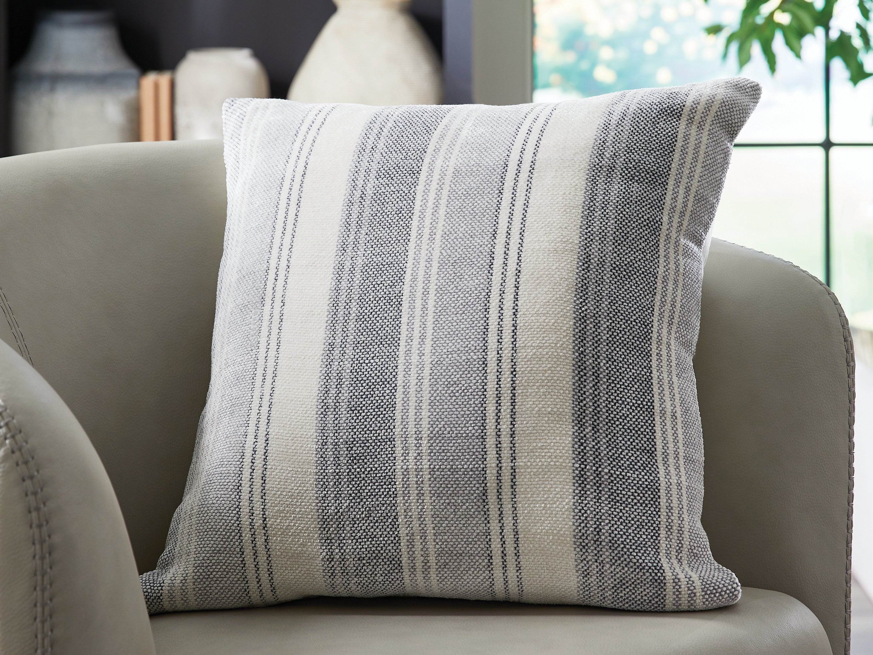 Homestyle Furniture - Ashley Furniture - Adikus Pillow (Set of 4) - Pillow (4/CS) - A1001126