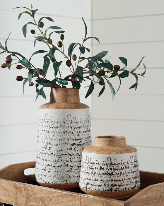 Meghan Vase  Homestyle Furniture (ARk)