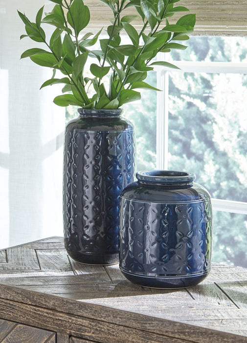 Marenda Vase  Homestyle Furniture (ARk)