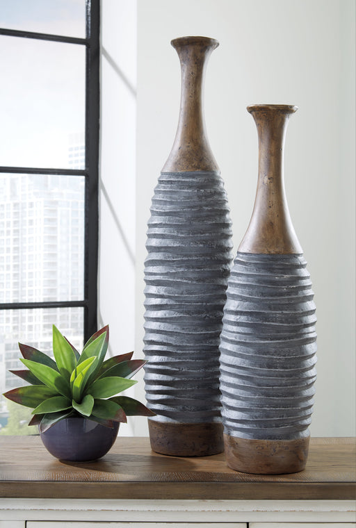 Blayze Vase  Homestyle Furniture (ARk)