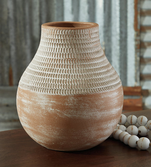 Reclove Vase  Homestyle Furniture (ARk)