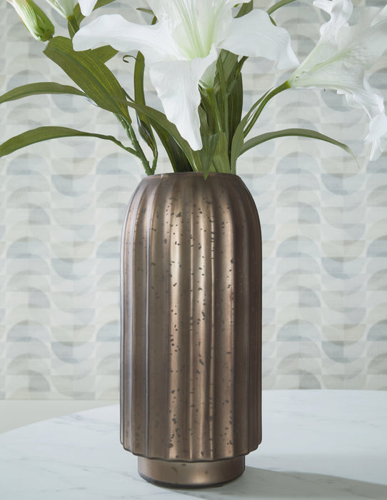 Briarcott Vase  Homestyle Furniture (ARk)