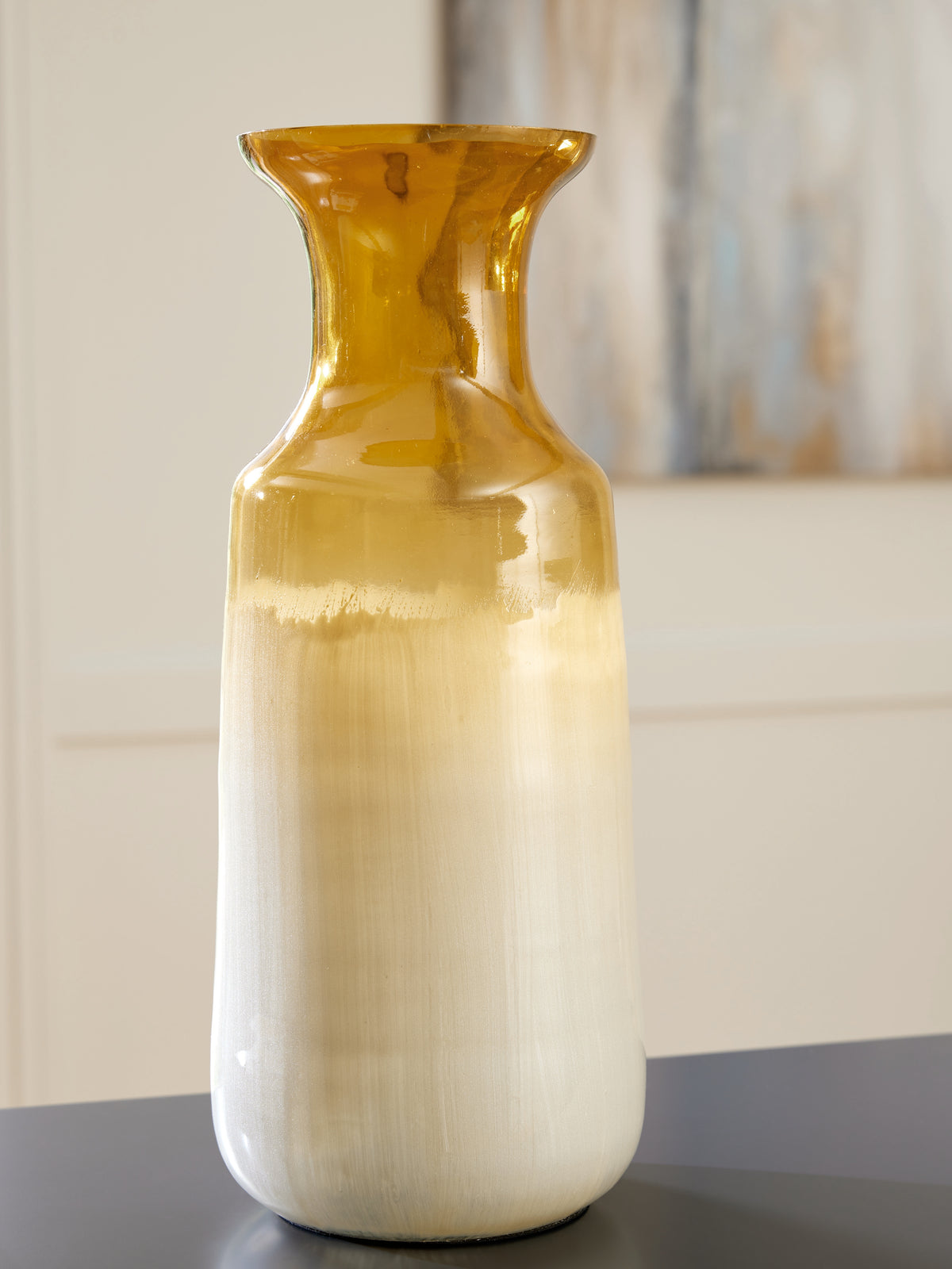 Homestyle Furniture - Ashley Furniture - Wynburg Vase - Vase - A2000724