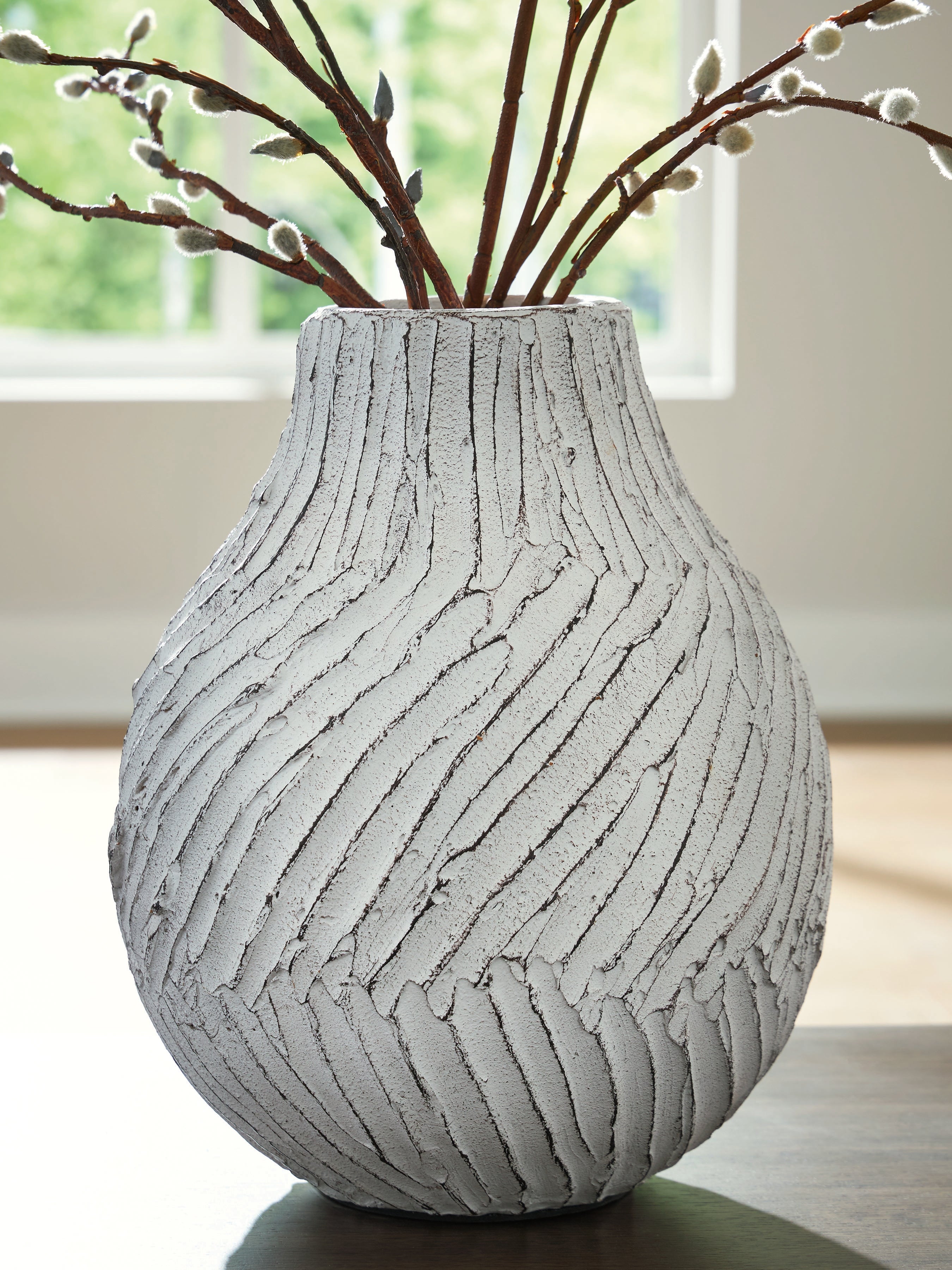 Homestyle Furniture - Ashley Furniture - Shelvie Vase - Vase - A2000849