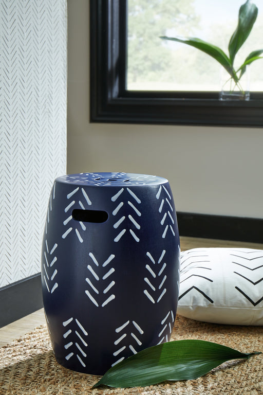 Genemore Stool  Homestyle Furniture (ARk)