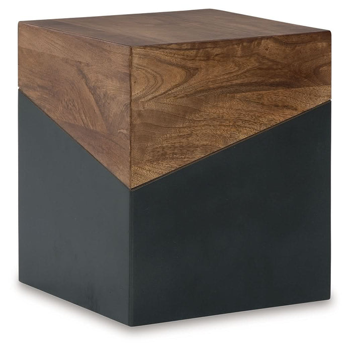 Trailbend Accent Table  Homestyle Furniture (ARk)