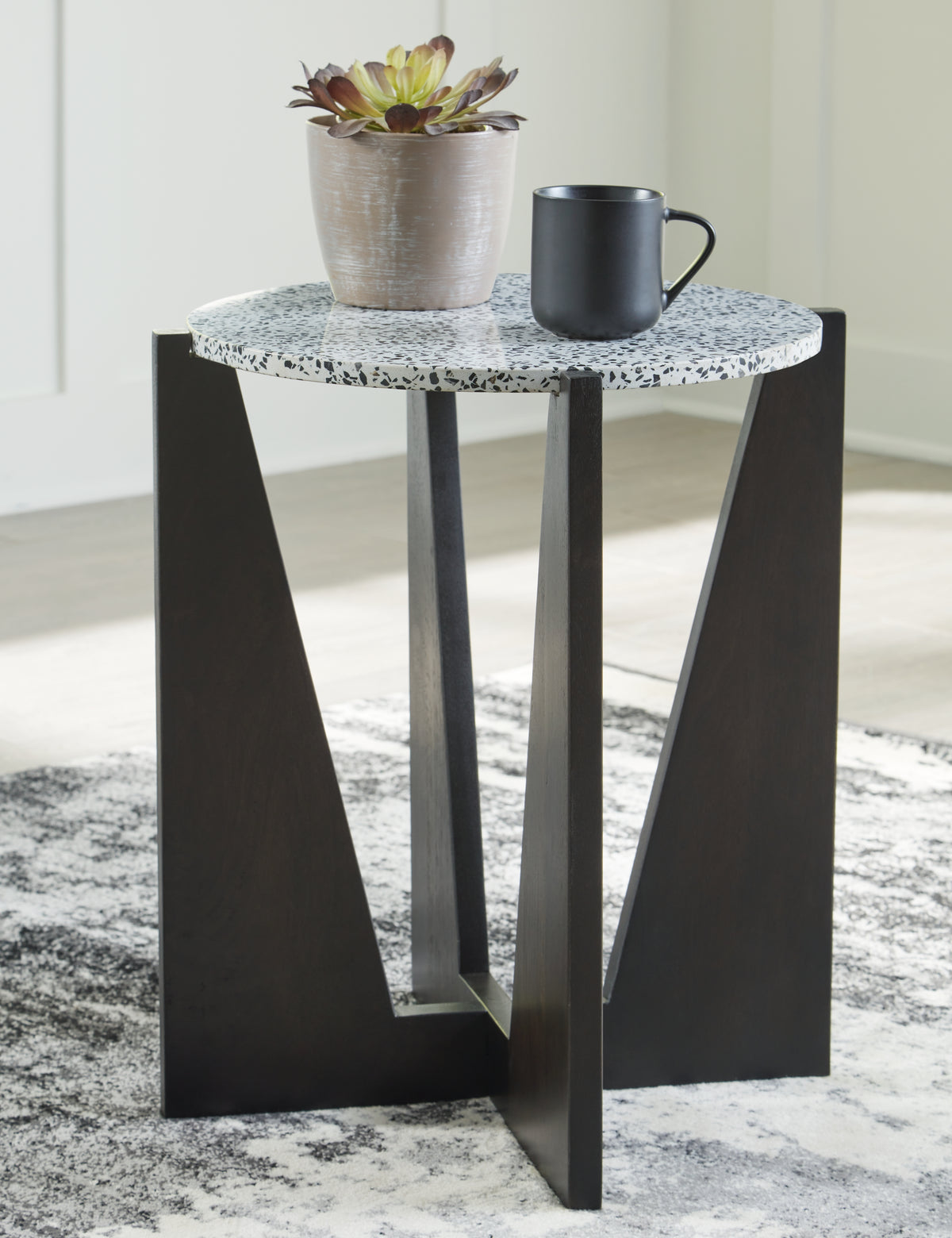 Homestyle Furniture - Ashley Furniture - Tellrich Accent Table - Accent Table - A4000616