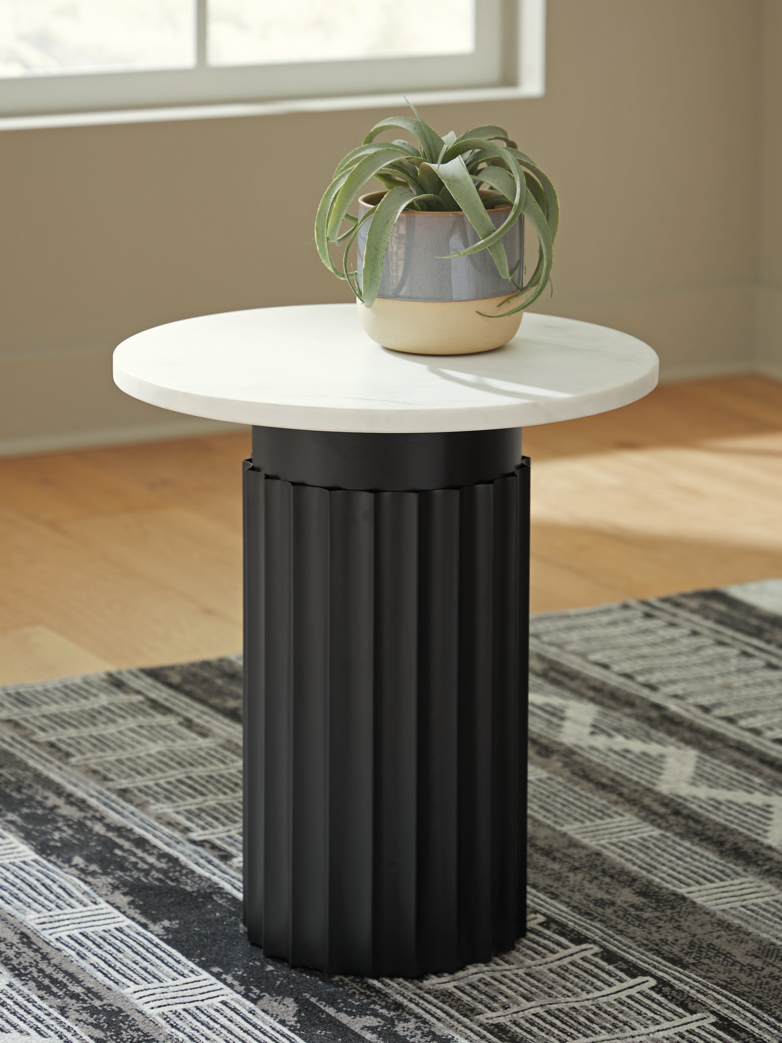Homestyle Furniture - Ashley Furniture - Wainstone Accent Table - Accent Table - A4000724