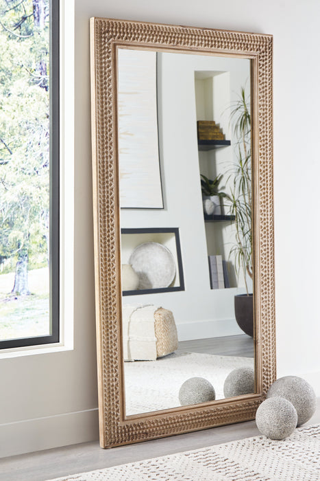 Belenburg Mirror  Homestyle Furniture (ARk)