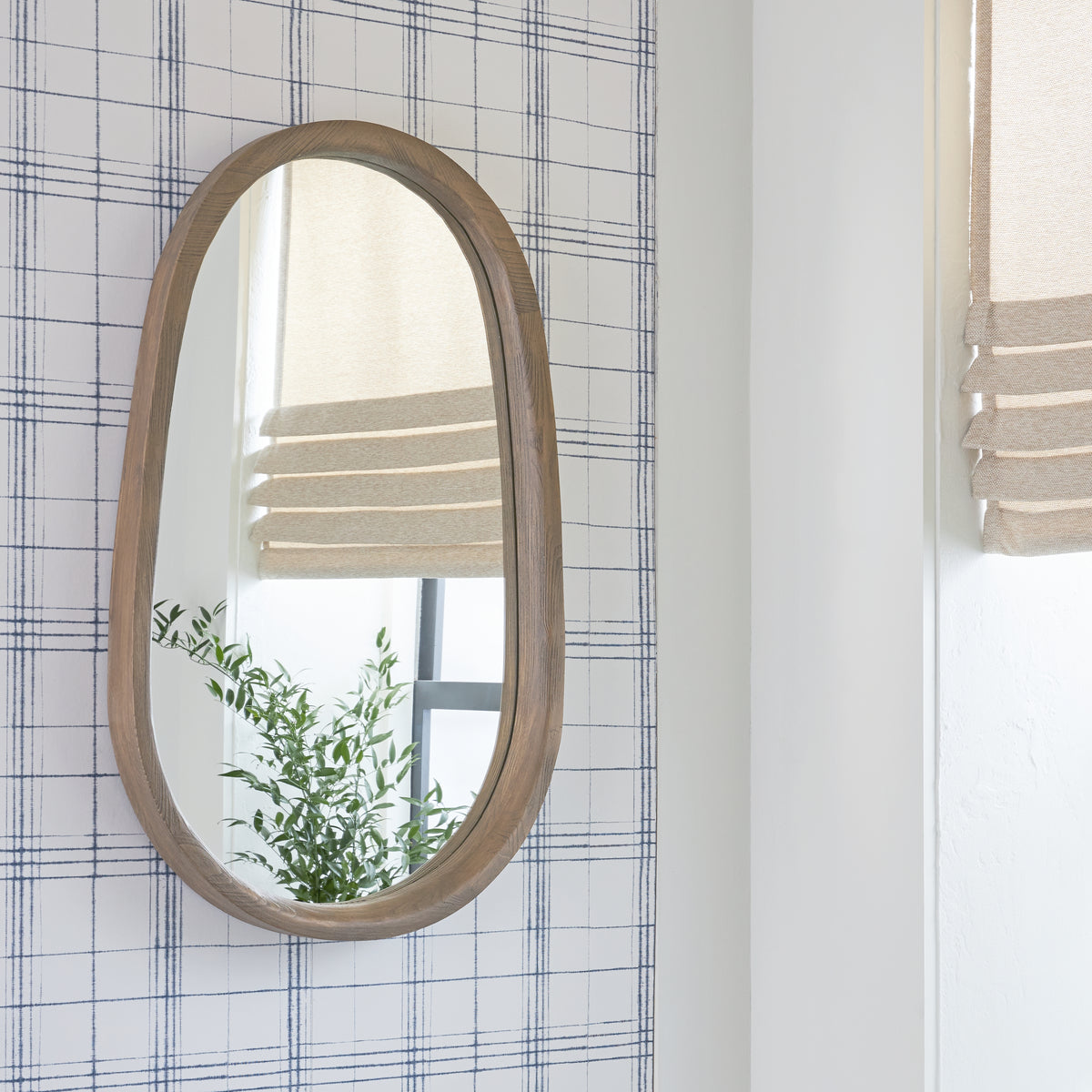 Homestyle Furniture - Ashley Furniture - Aarilynn Accent Mirror - Accent Mirror - A8010329
