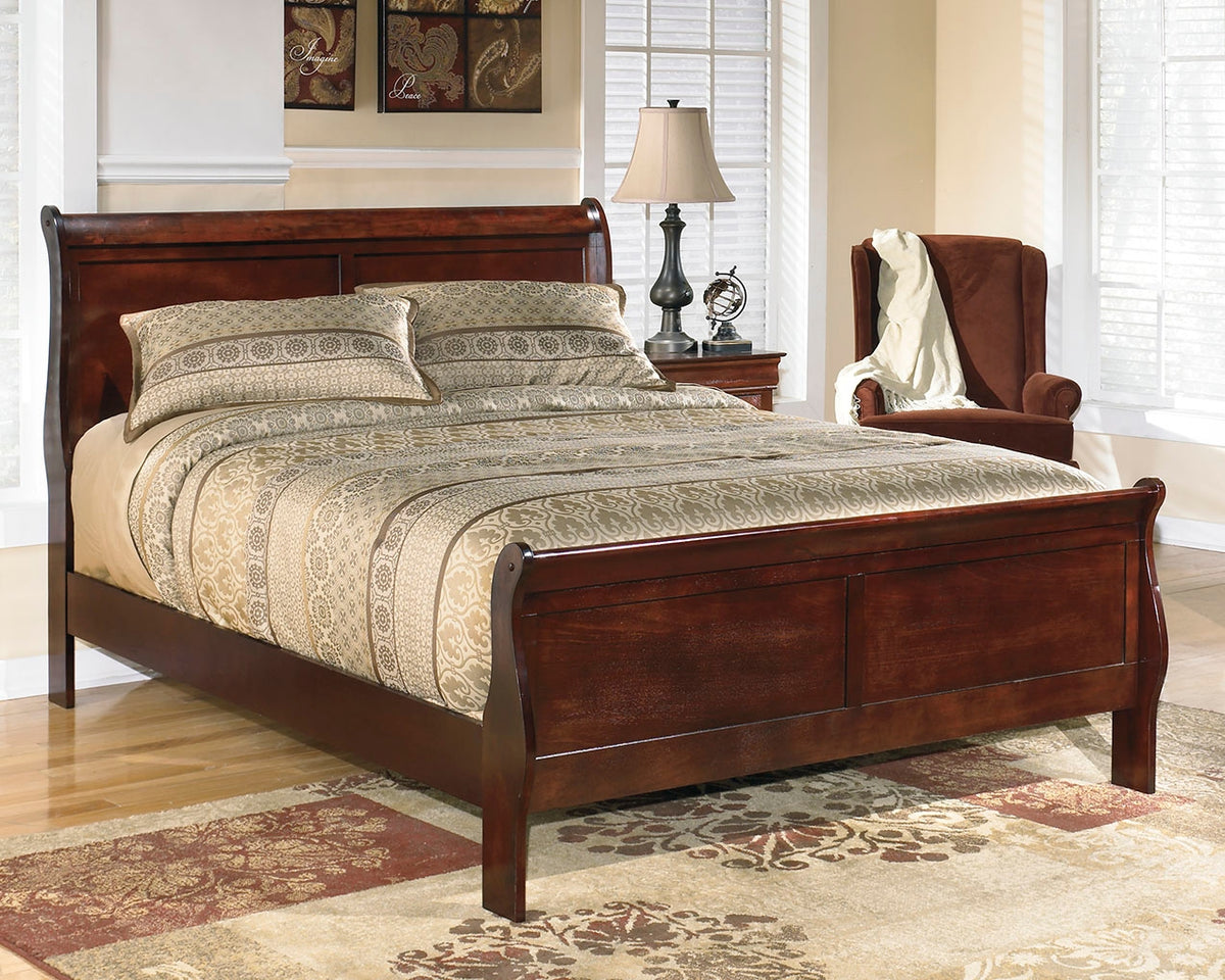 Homestyle Furniture - Ashley Furniture - Alisdair King Sleigh Bed - King Sleigh Bed - B376B8