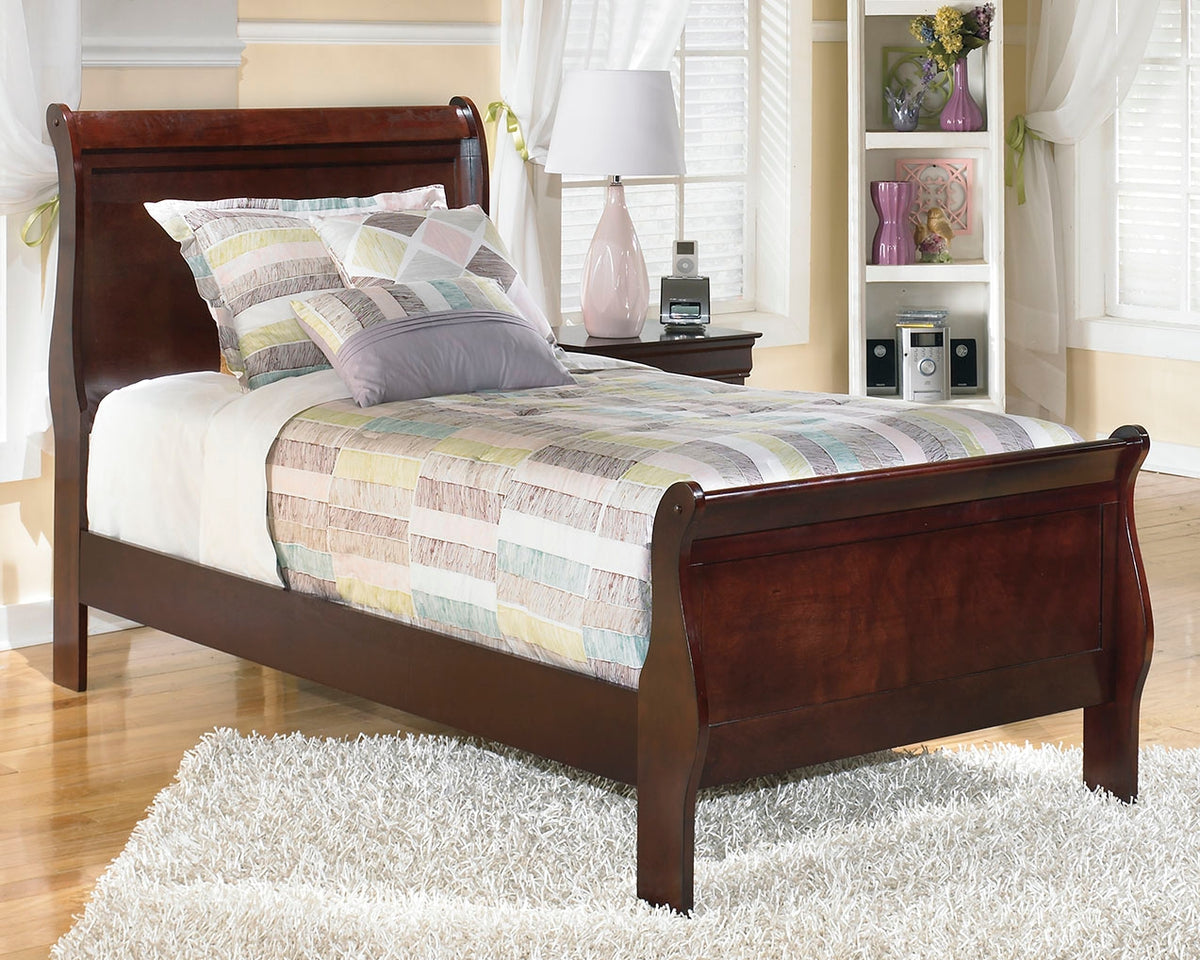 Homestyle Furniture - Ashley Furniture - Alisdair Twin Sleigh Bed - Twin Sleigh Bed - B376B5