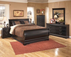 Homestyle Furniture - Ashley Furniture - Huey Vineyard Queen Sleigh Bed, Dresser, Mirror, Chest, and 2 Nightstands - Queen Sleigh Bed, Dresser, Mirror, Chest, and 2 Nightstands - B128B36