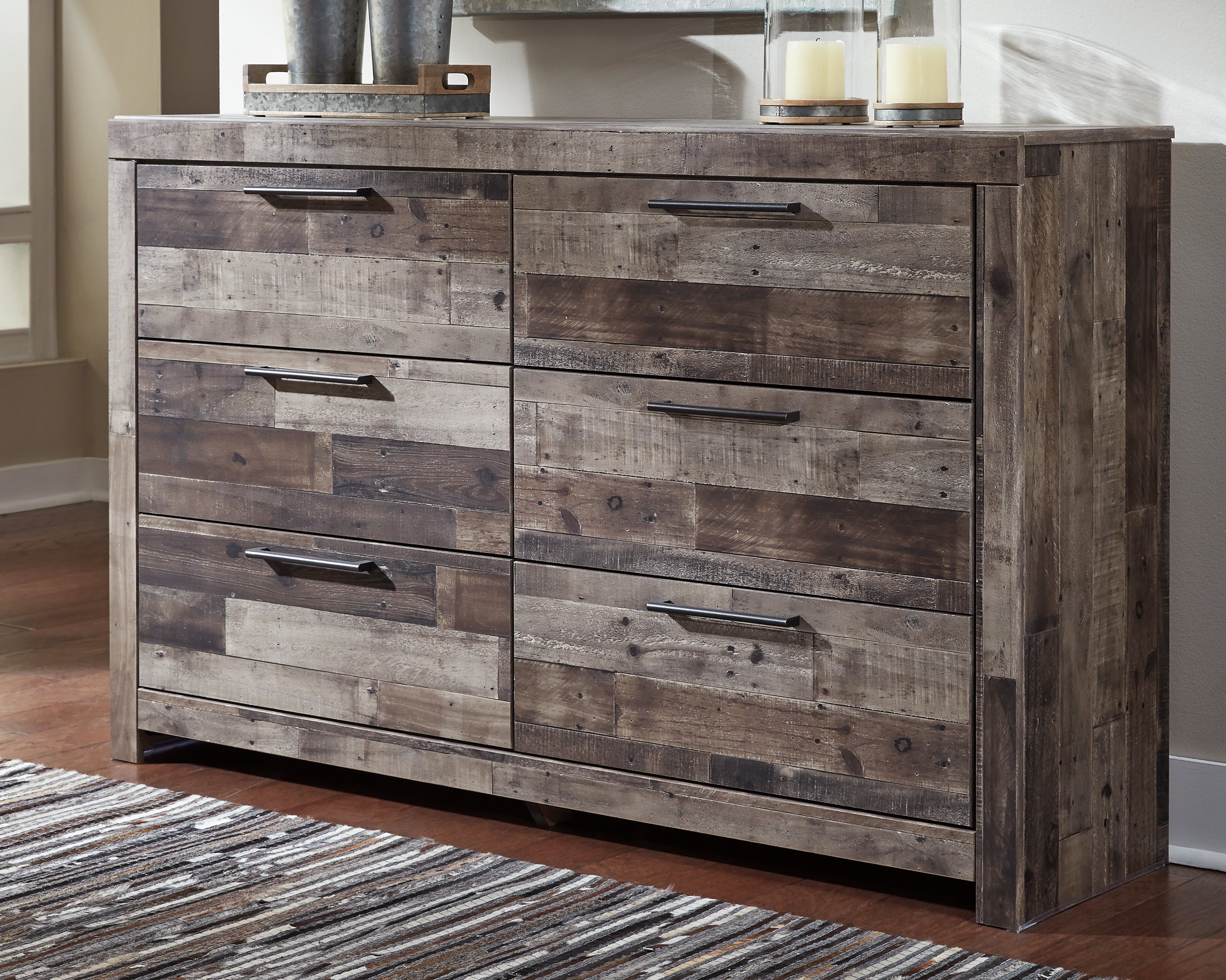Homestyle Furniture - Ashley Furniture - Derekson Dresser - Six Drawer Dresser - B200-31