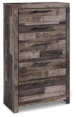 Derekson Queen Panel Storage Bed, 2 Chests and 2 Nightstands