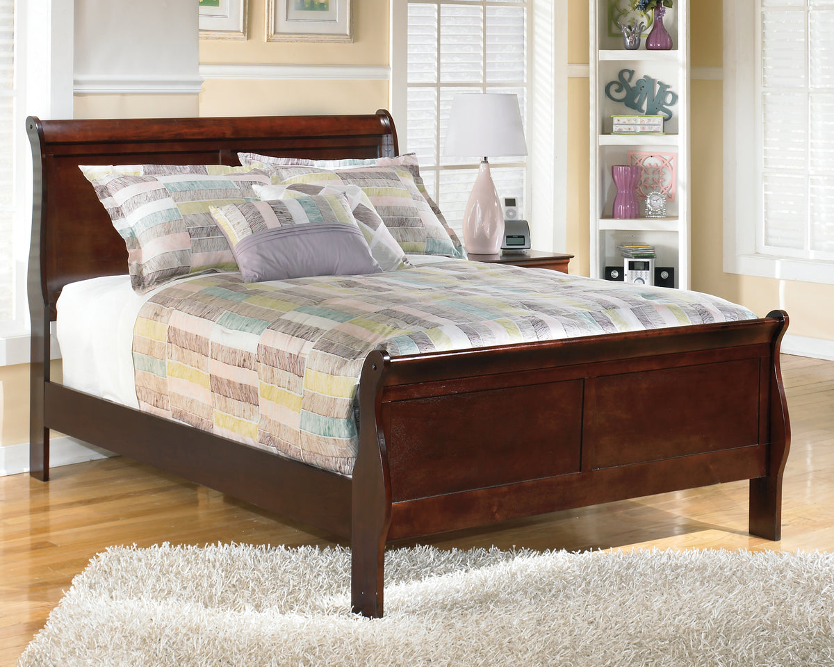 Homestyle Furniture - Ashley Furniture - Alisdair Full Sleigh Bed - Full Sleigh Bed - B376B4