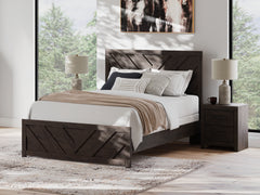 Homestyle Furniture - Ashley Furniture - Prendonea Queen Panel Bed - Queen Panel Bed - B3789B4