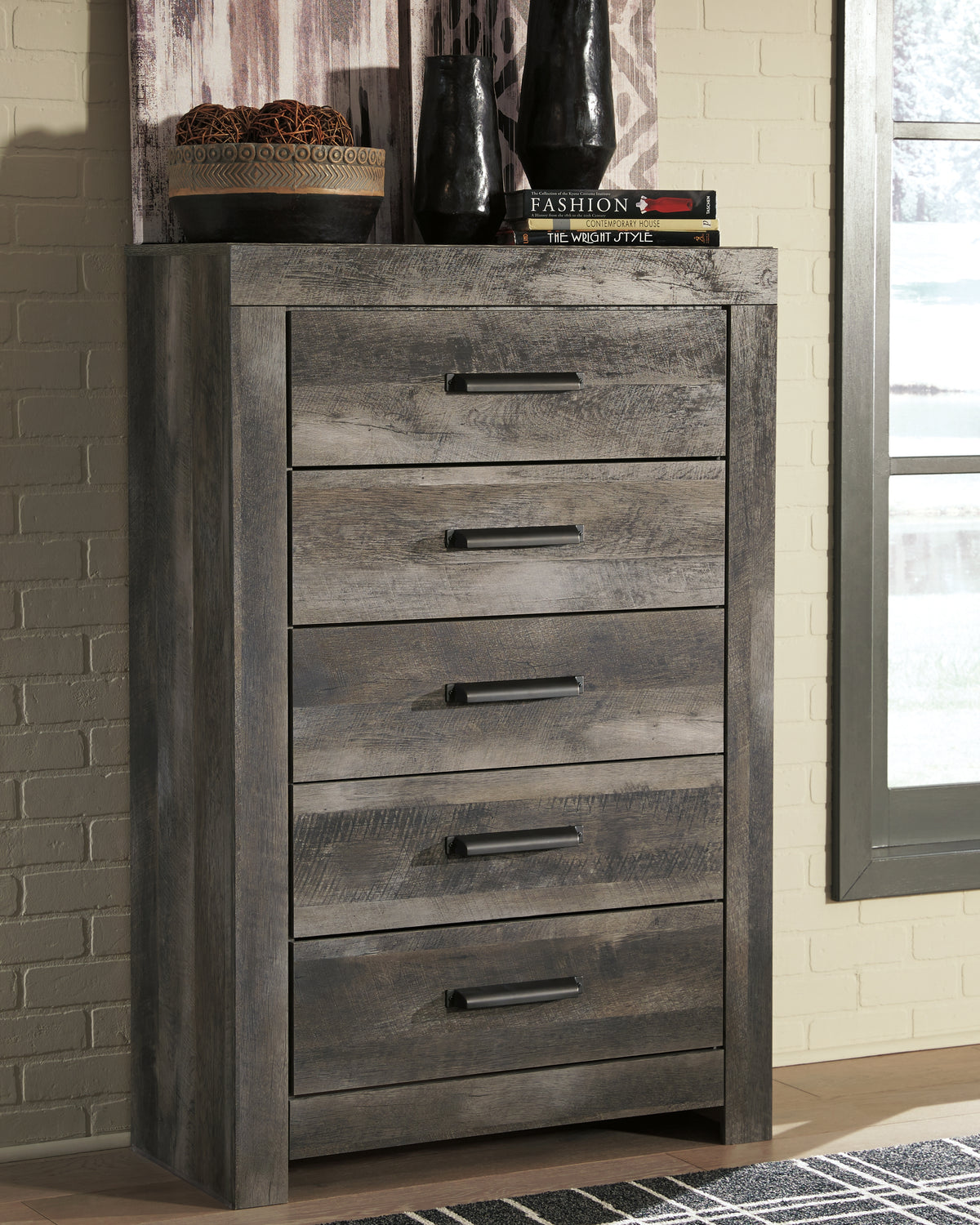 Homestyle Furniture - Ashley Furniture - Wynnlow Chest of Drawers - Five Drawer Chest - B440-46