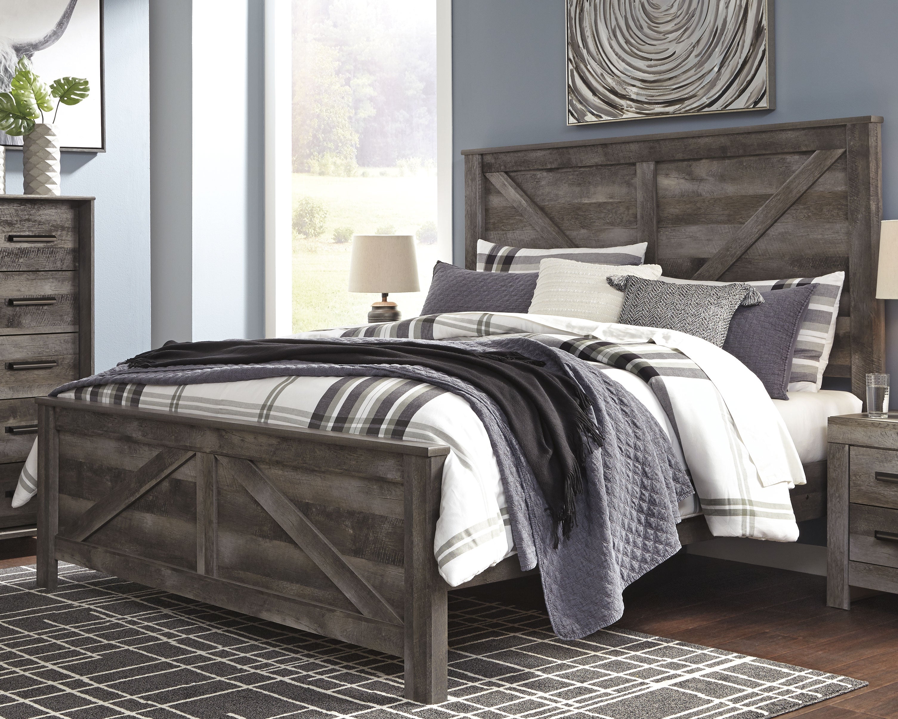Homestyle Furniture - Ashley Furniture - Wynnlow King Crossbuck Panel Bed - King Crossbuck Panel Bed - B440B11