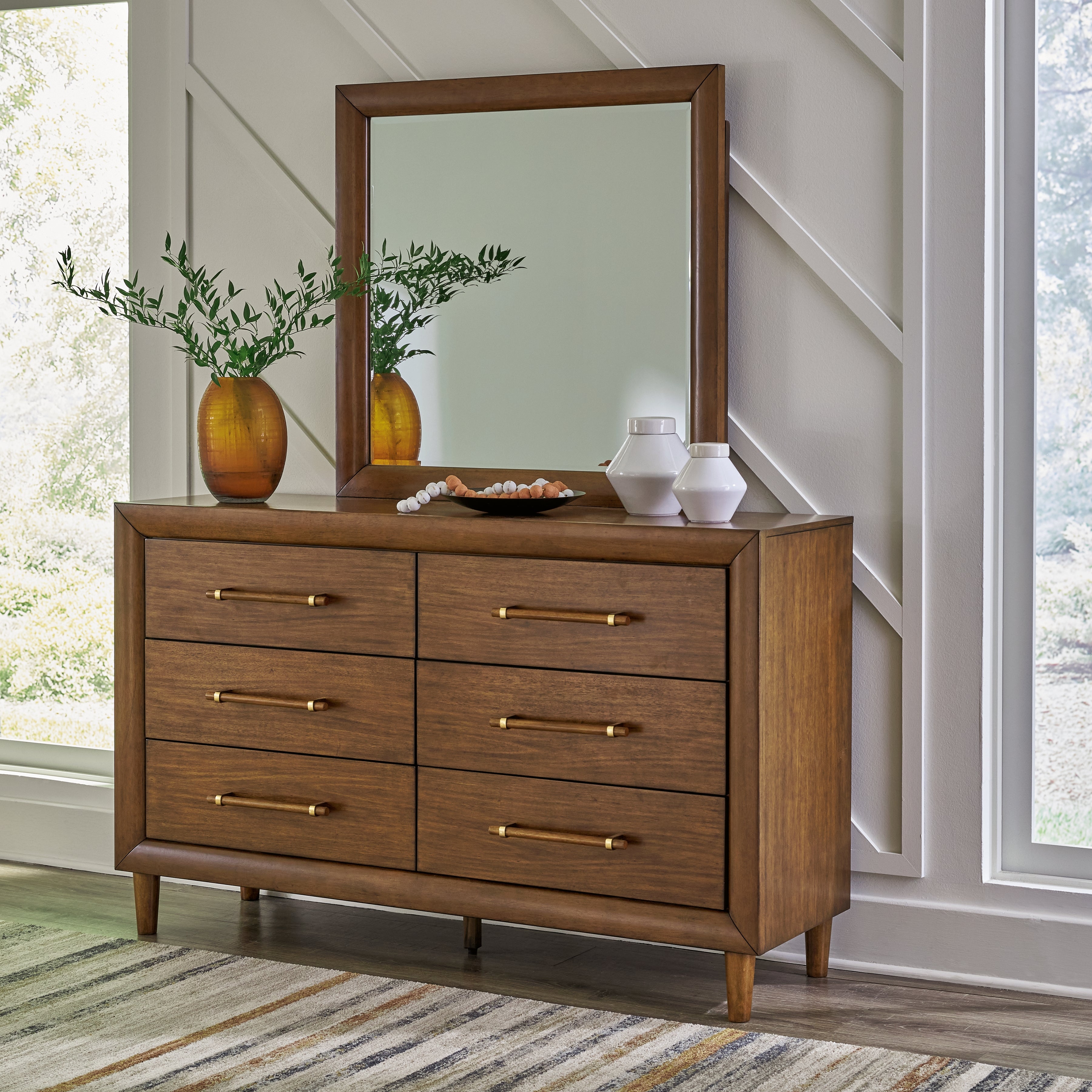 Homestyle Furniture - Ashley Furniture - Lyncott Dresser and Mirror - Dresser and Mirror - B615B1